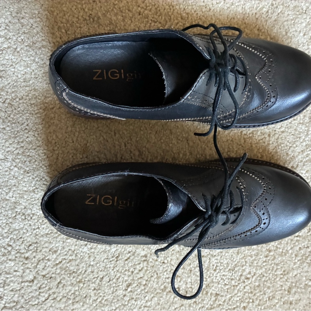 Zigi Soho Dark Leather Brogues